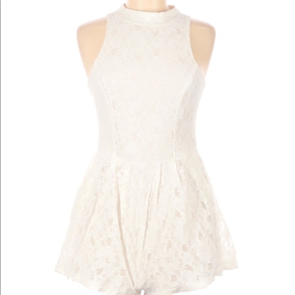 Acemi medium flirty romantic Lacey romper - Picture 1 of 6
